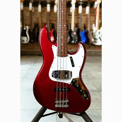 Fender JB-62 Jazz Bass Candy Apple Red Japan (б/у).