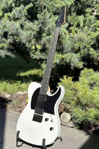 Spira T-400 MWH Электрогитара.